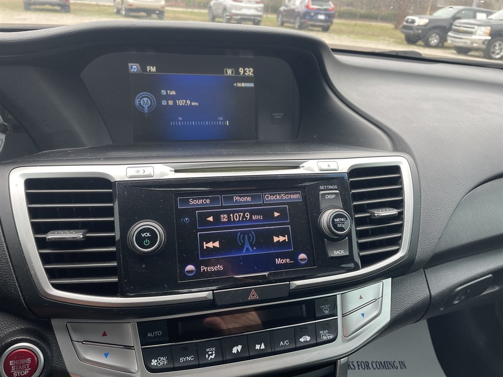2014 Honda Accord EX-L - Photo 18