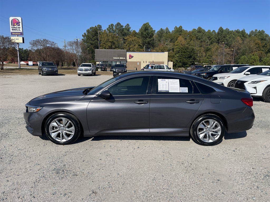 2019 Honda Accord LX's photo