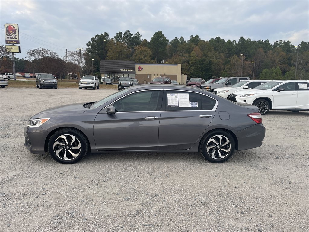 2017 Honda Accord EX-L V-6's photo