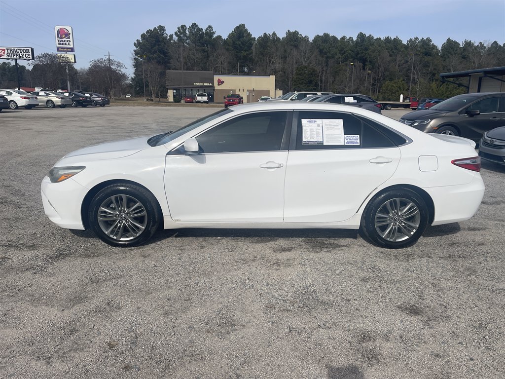 2015 Toyota Camry SE