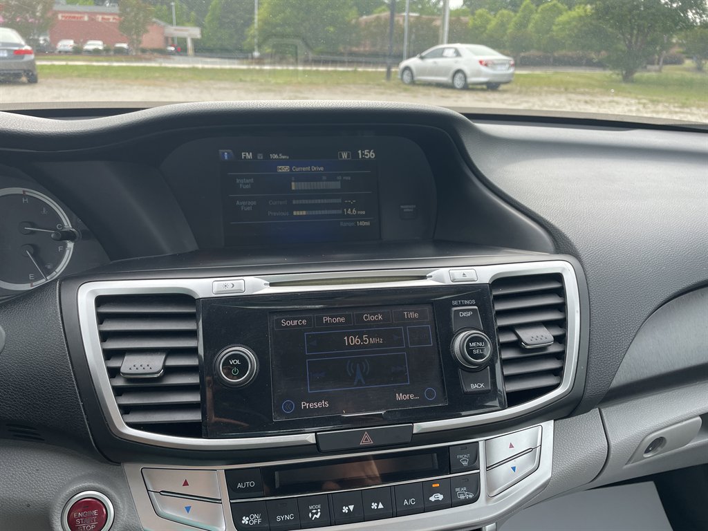2015 Honda Accord EX-L - Photo 19