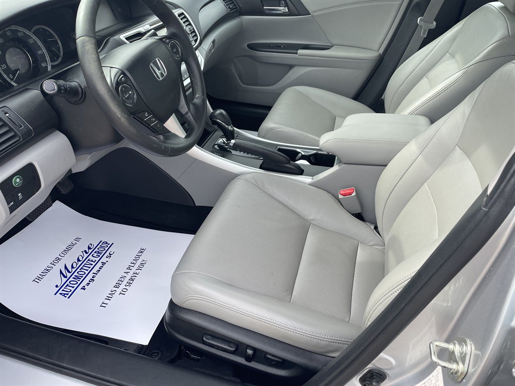 2015 Honda Accord EX-L - Photo 10